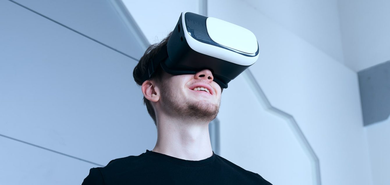 computer-scientist-wearing-vr-glasses-panicking